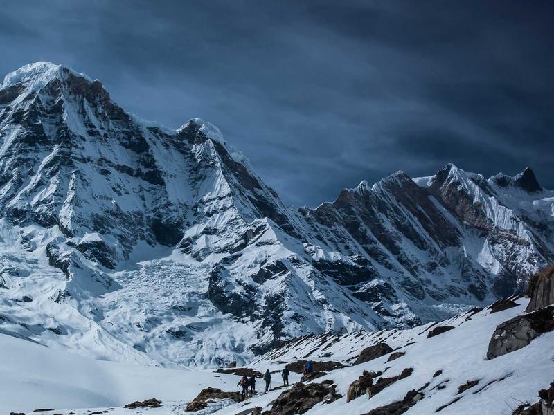 Գիպսե 3D վահանակներ - թեթևակի թեքված դիզայն